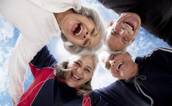 groupe de seniors
